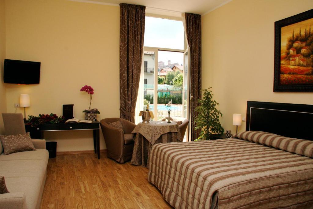 Hotel Villa Cinzia Villanova Mondovì Habitación foto